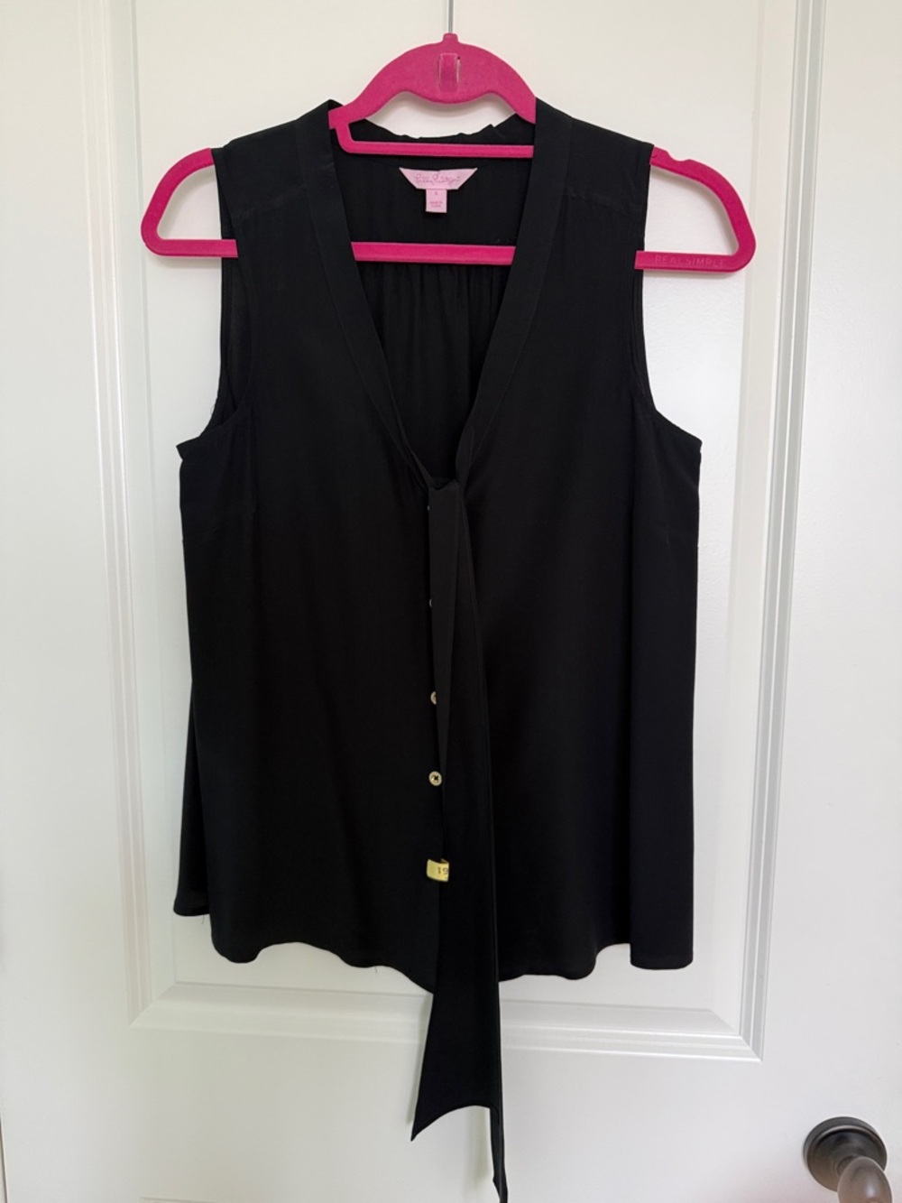 Lilly Pulitzer Black Sleeveless Tie-Neck Blouse, 💯% silk size small